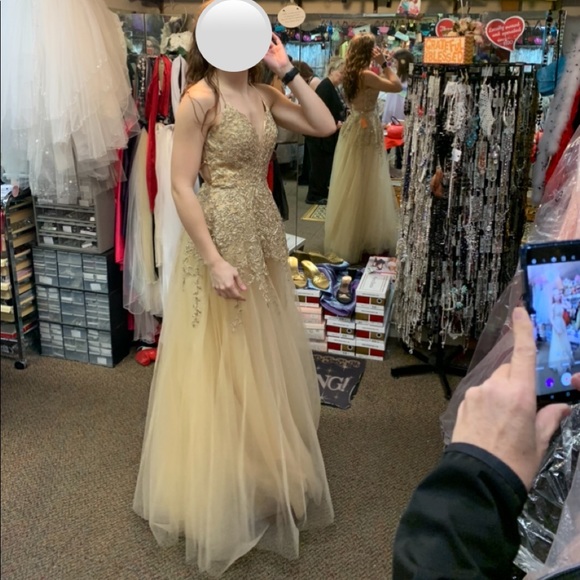 Prom dress